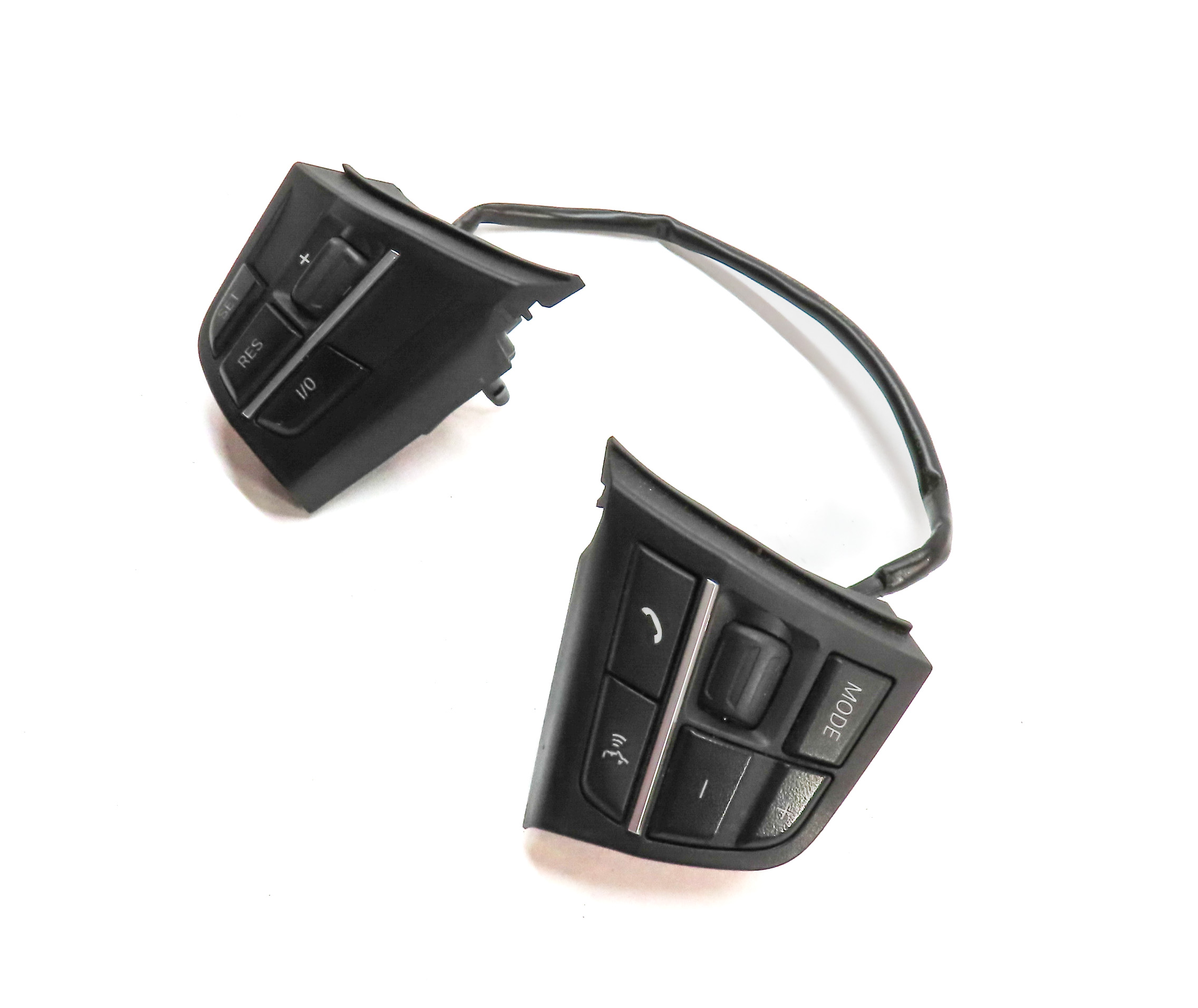 2011 BMW 750I 750LI (F01 F02) STEERING WHEEL SWITCH BUTTON SET RADIO PHONE VOICE — exact item pictured
